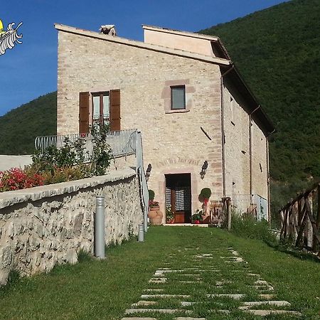 Вілла Agriturismo Casale La Palombara Cerreto di Spoleto Екстер'єр фото