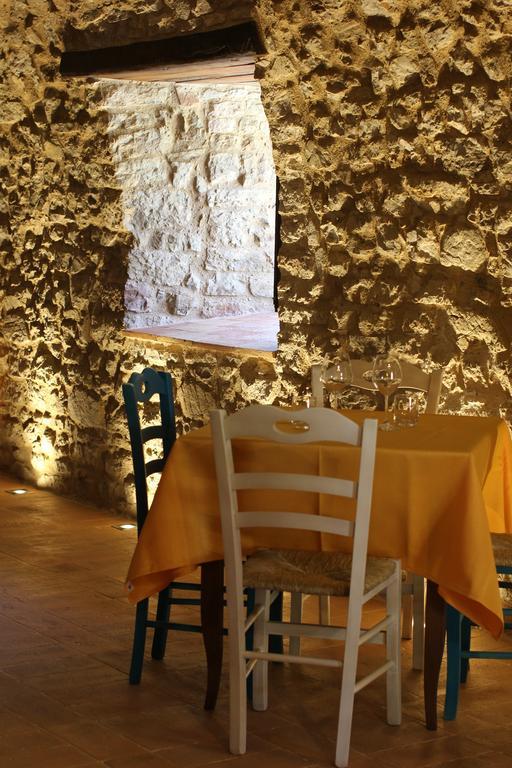 Agriturismo Casale La Palombara Cerreto di Spoleto Екстер'єр фото
