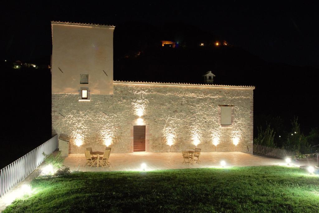 Agriturismo Casale La Palombara Cerreto di Spoleto Екстер'єр фото