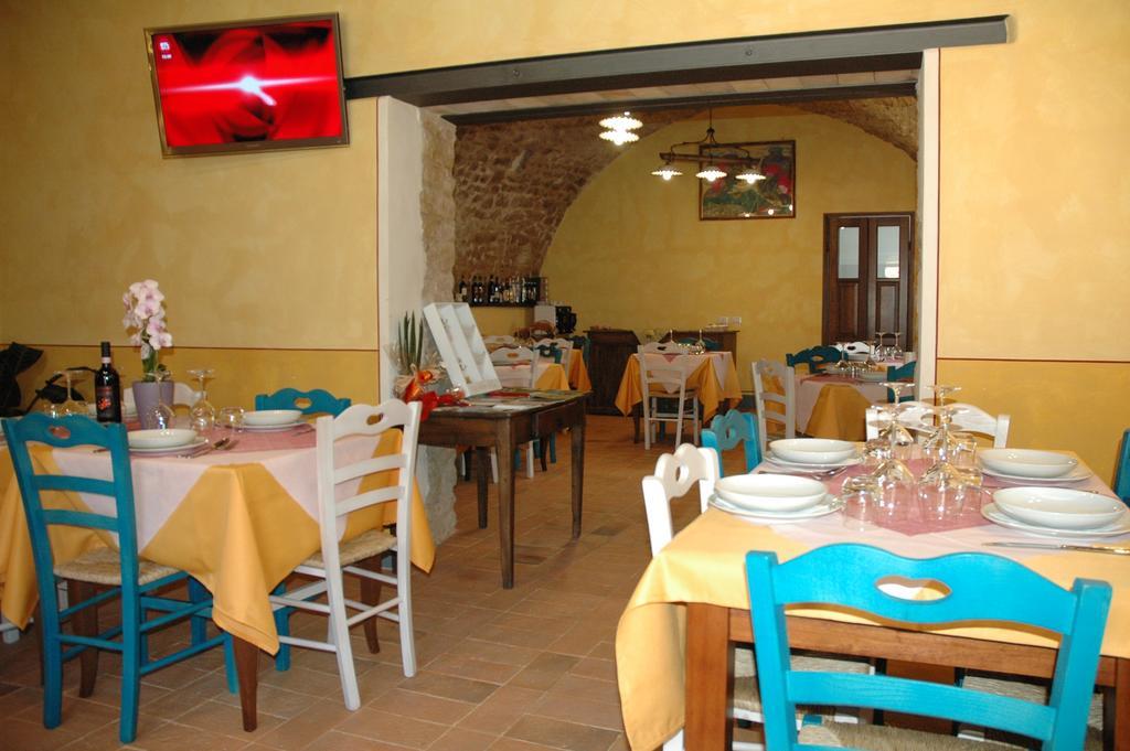 Agriturismo Casale La Palombara Cerreto di Spoleto Екстер'єр фото