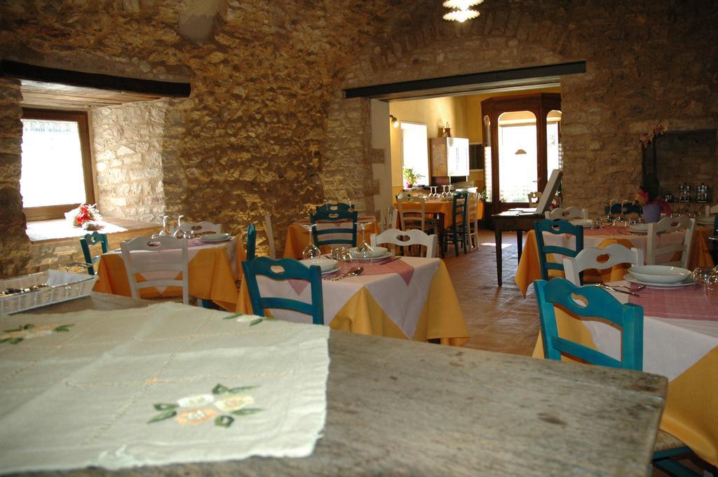 Agriturismo Casale La Palombara Cerreto di Spoleto Екстер'єр фото